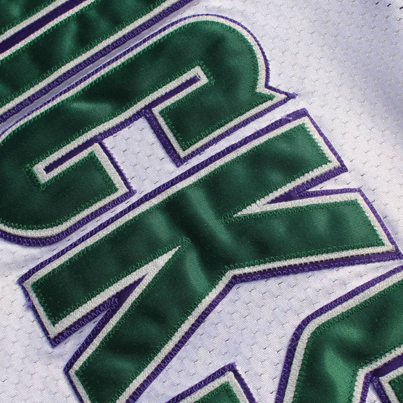 Authentic Reebok Ray Allen Milwaukee Bucks Jersey Size 56 XXXL - Picture 3 of 9